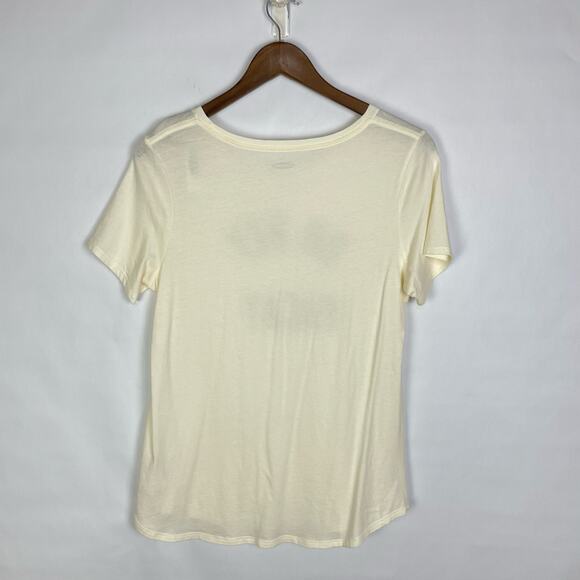 Old Navy | NWT Bundle Outfit Pink Everyday Shorts & Everywear Graphic Tee - Picture 3 of 8